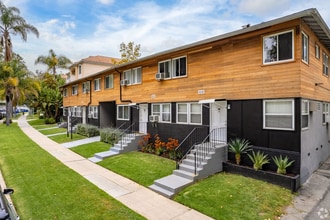 652 Veteran Ave in Los Angeles, CA - Foto de edificio - Building Photo