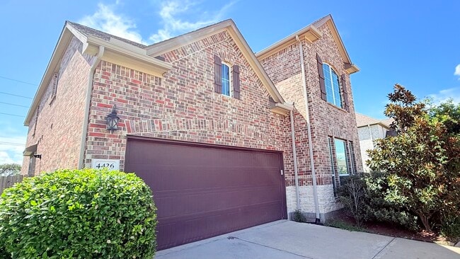 property at 4426 Tumbling Leaf Ct