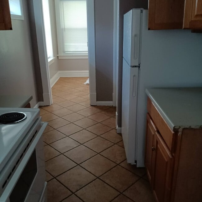 property at 3028 Walton Pl