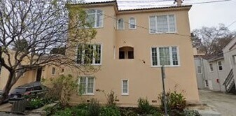 1689 Scenic Ave in Berkeley, CA - Building Photo