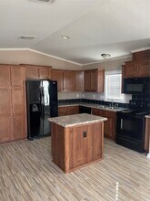 21513 W Hammond Dr in Porter, TX - Building Photo - Building Photo
