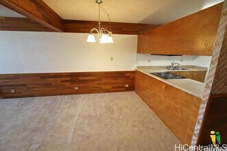 5122 Likini St in Honolulu, HI - Building Photo - Building Photo