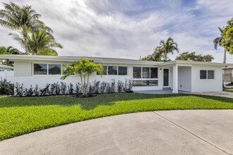 260 NE 28th Terrace in Boca Raton, FL - Building Photo - Building Photo