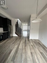 5000 Connor Dr in Grimsby, ON - Building Photo - Building Photo