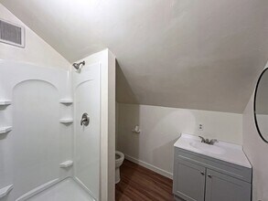 1510 Concord St in Eugene, OR - Building Photo - Building Photo