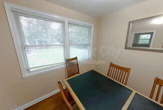 1543 Peachtree Cir N in Jacksonville, FL - Building Photo - Building Photo