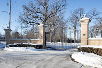 Stone Manor in Lake Geneva, WI - Building Photo - Other