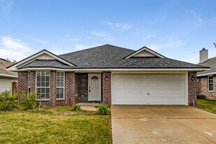 1633 Sugarpine Drive in Middleburg, FL - Building Photo