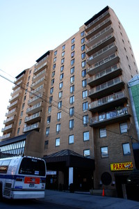 133-36 41st Rd in Flushing, NY - Foto de edificio - Building Photo