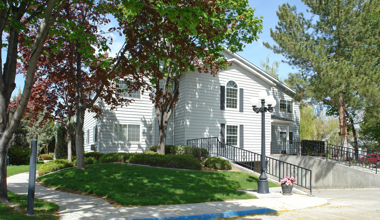 Maple Grove Apartment Homes in Twin Falls, ID - Building Photo