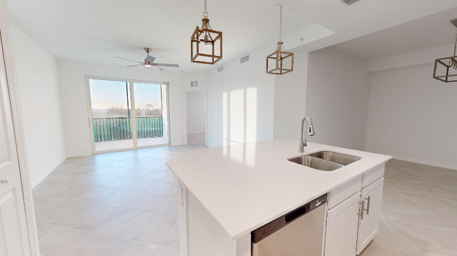 17595 Opal Sand Dr in Venice, FL - Building Photo - Building Photo