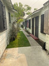 6909 Malabar St in Huntington Park, CA - Building Photo - Building Photo