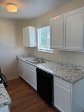 4200 Boyett St in Bryan, TX - Building Photo - Building Photo