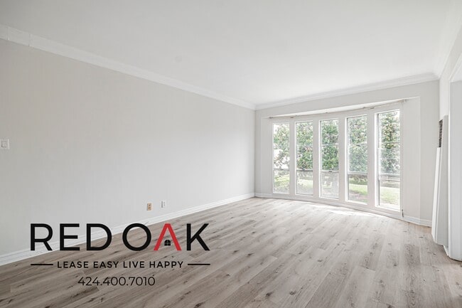 property at 5140 Clinton St