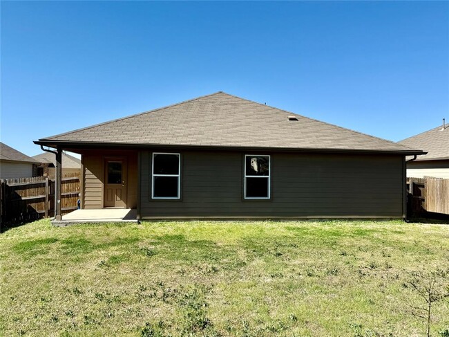 148 Alpha in Kyle, TX - Building Photo - Building Photo