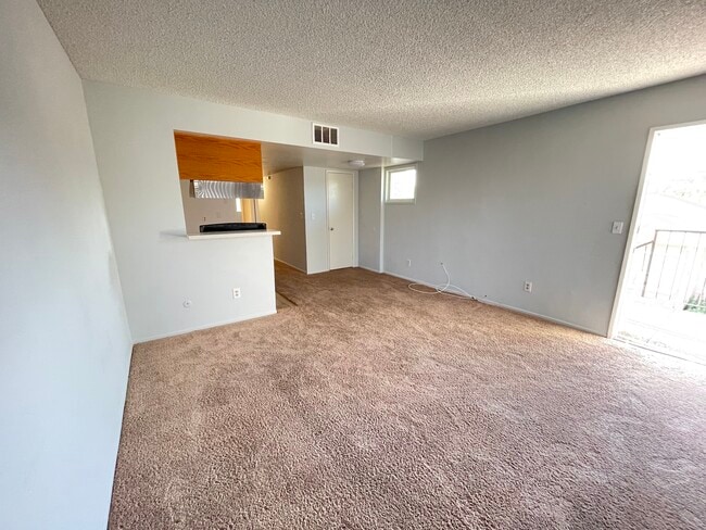 8026 Juniper Ave, Unit A in Fontana, CA - Building Photo - Building Photo