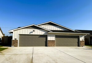 12824 W Cowboy St in Wichita, KS - Building Photo