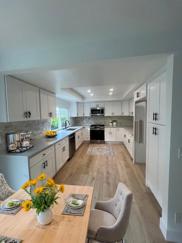 17422 Keelson Ln in Huntington Beach, CA - Building Photo - Building Photo