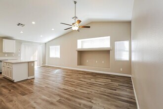 6512 North Point Break St in North Las Vegas, NV - Building Photo - Building Photo