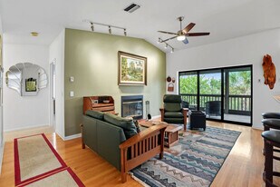 1679 Serenity Ln in Sanibel, FL - Building Photo
