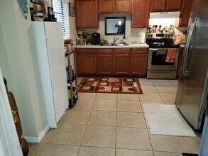 5412 S Bernie St in Tampa, FL - Building Photo - Building Photo