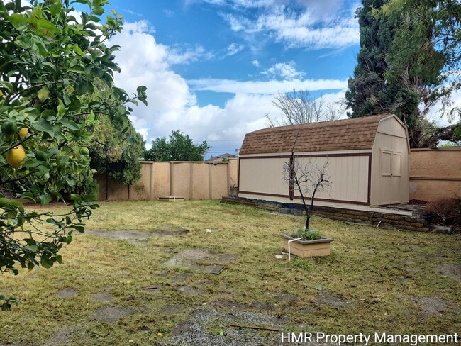 25782 Amapolas St in Loma Linda, CA - Building Photo - Building Photo