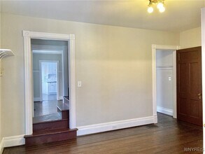 62 Trinity Pl in Buffalo, NY - Building Photo - Building Photo