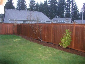 5434 Komachin Loop SE in Lacey, WA - Building Photo - Building Photo
