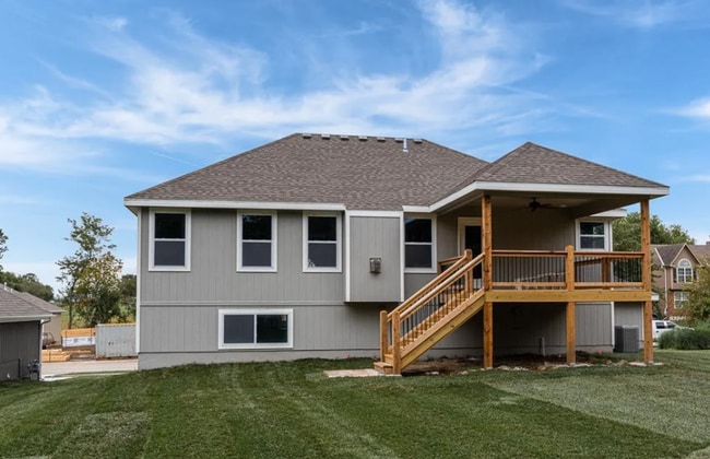 4766 Lakecrest Dr in Shawnee, KS - Building Photo - Building Photo