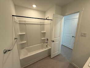 218 Tahoe Ave in New Braunfels, TX - Building Photo - Building Photo