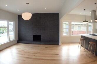 3705 Arlington Ave in Los Angeles, CA - Building Photo - Building Photo