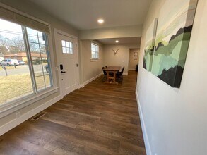 3022 Creekwood Dr in Nashville, TN - Building Photo - Building Photo