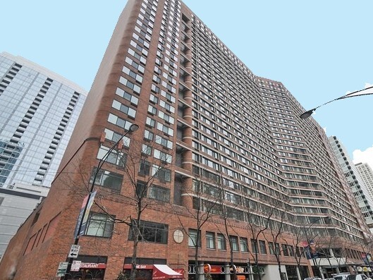 211 E Ohio St, Unit 1503 in Chicago, IL - Foto de edificio