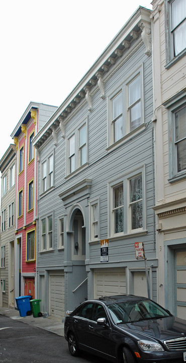 30-36 Castle St in San Francisco, CA - Building Photo