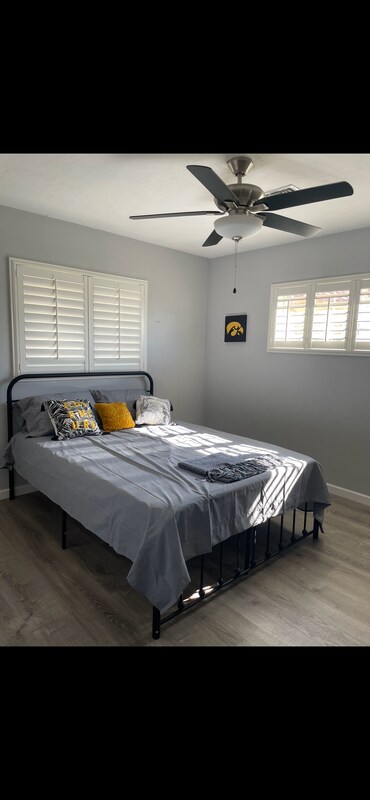 property at 4414 E Granada Rd