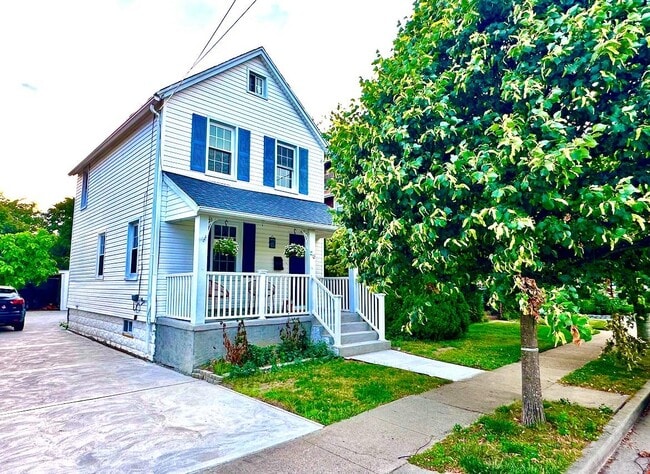 property at 28 St Marks Ave