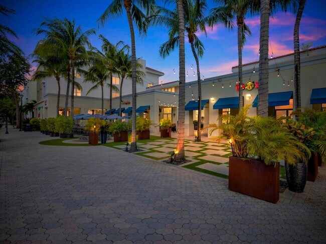 1155 Main St, Unit 309 in Jupiter, FL - Foto de edificio - Building Photo