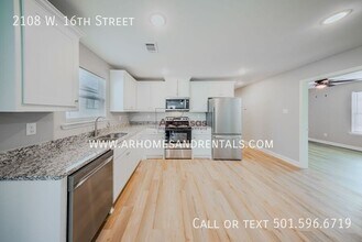 2108 W 16th St in North Little Rock, AR - Building Photo - Building Photo