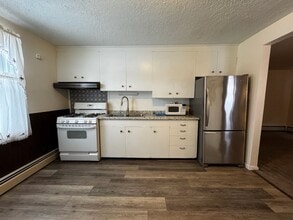 1078 Kelly Dr in York, PA - Building Photo - Building Photo