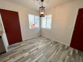 2950 E Neal Ave in Kingman, AZ - Building Photo - Building Photo