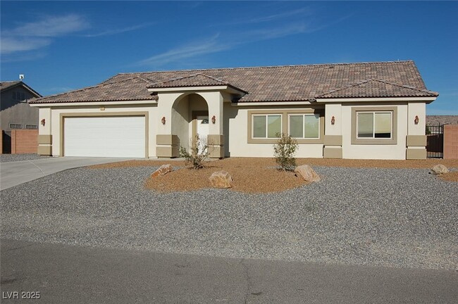 property at 4920 Honey Locust Dr