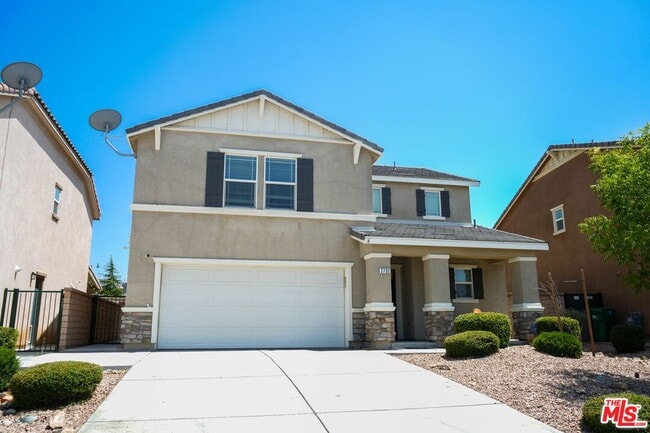 property at 2732 Hemlock Rd