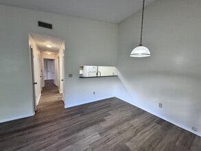 3944 Tumble Wood Trl in Tampa, FL - Building Photo - Building Photo