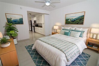 540 74th St in Miami Beach, FL - Building Photo - Building Photo