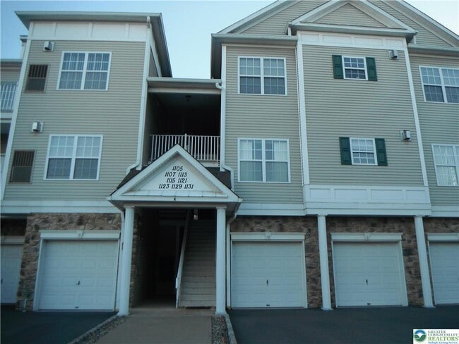 property at 1113 Old Course Ln