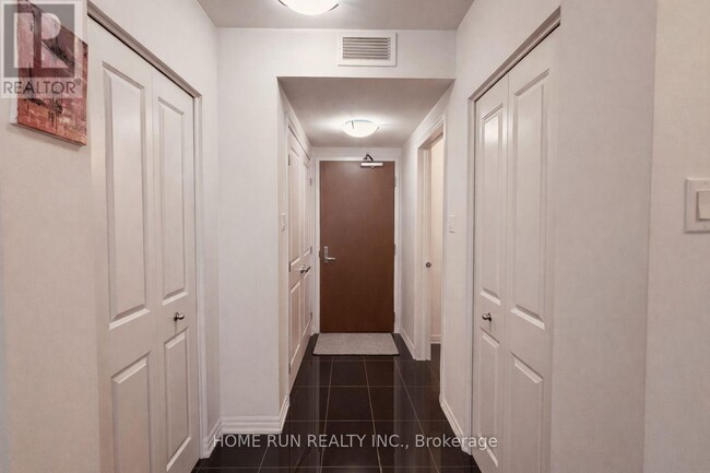 195 Besserer St in Ottawa, ON - Building Photo - Building Photo