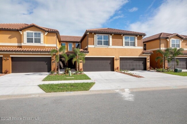property at 759 Simeon Dr