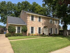 500 S Dresden Ct in Shreveport, LA - Building Photo