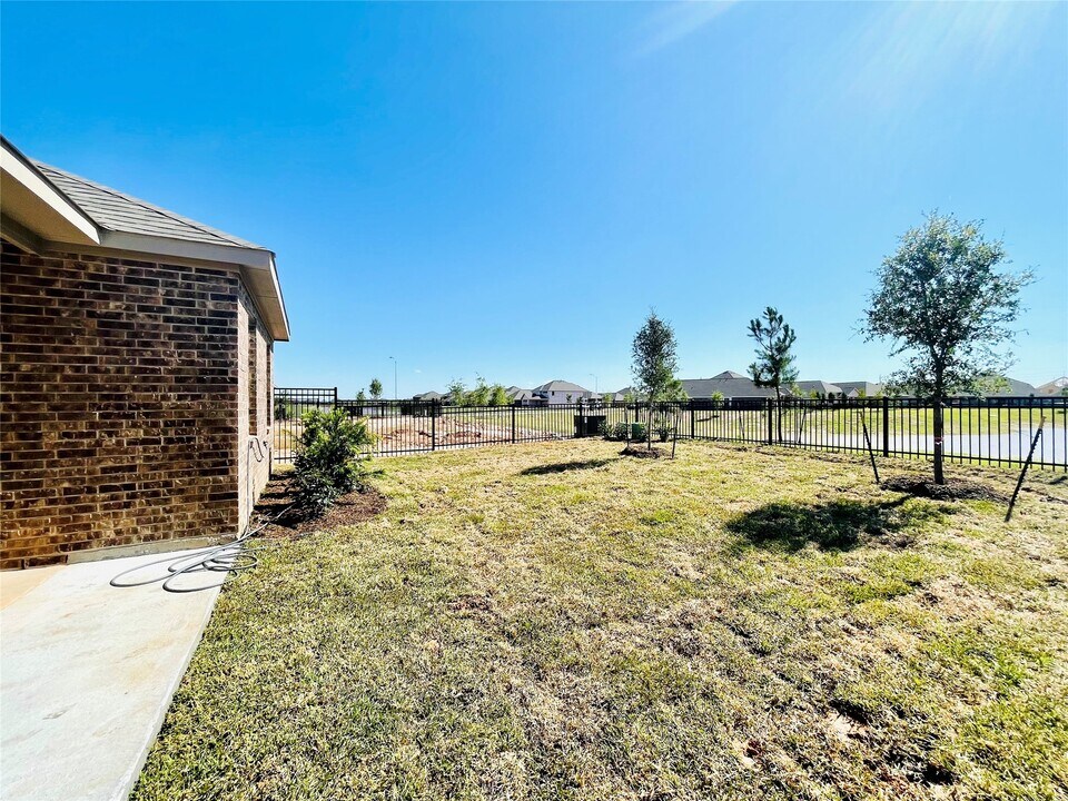 413 Camino Bay Dr in Katy, TX - Foto de edificio