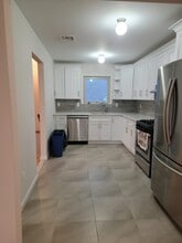 65 Bard Ave, Unit 3 in Staten Island, NY - Building Photo - Building Photo